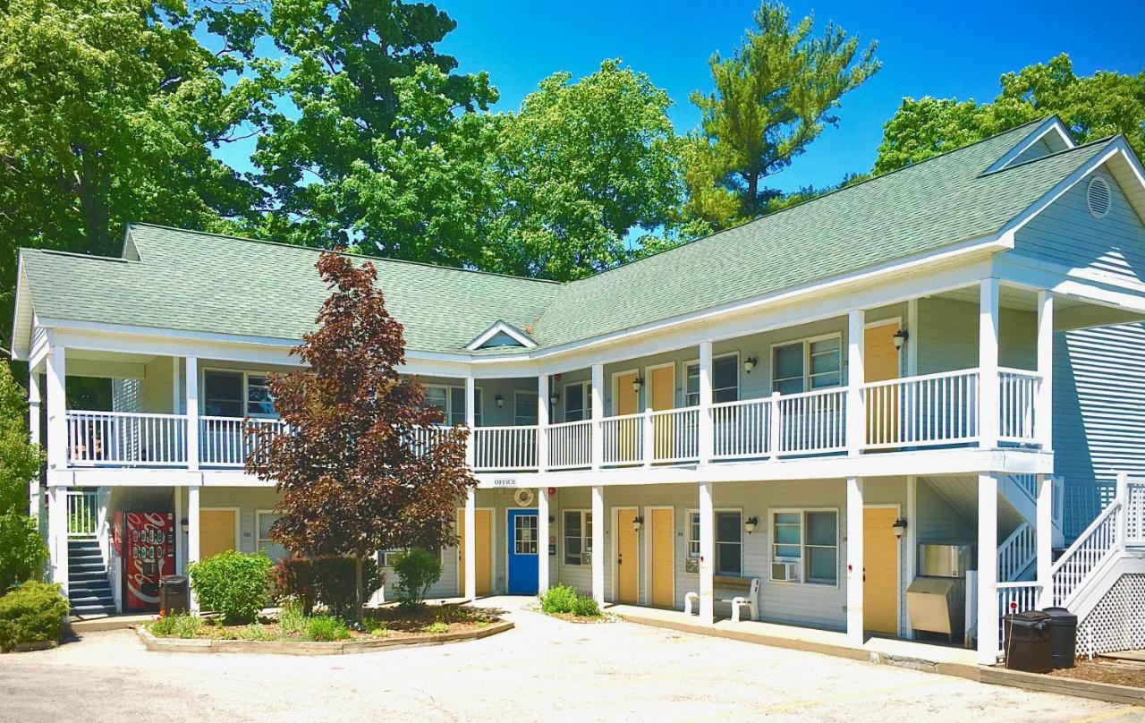 Empire Lakeshore Inn Luaran gambar