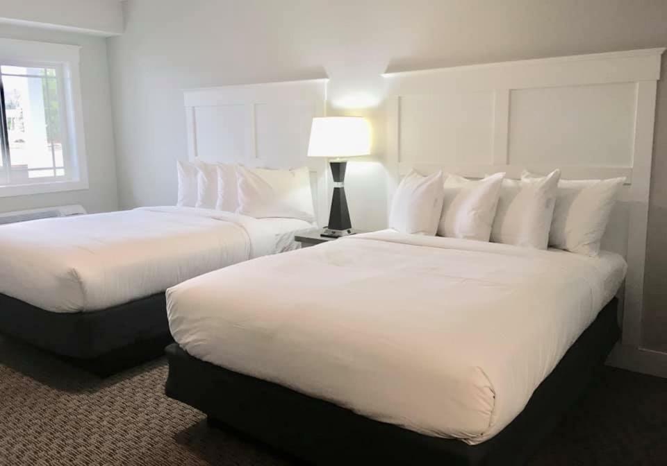 Empire Lakeshore Inn Luaran gambar